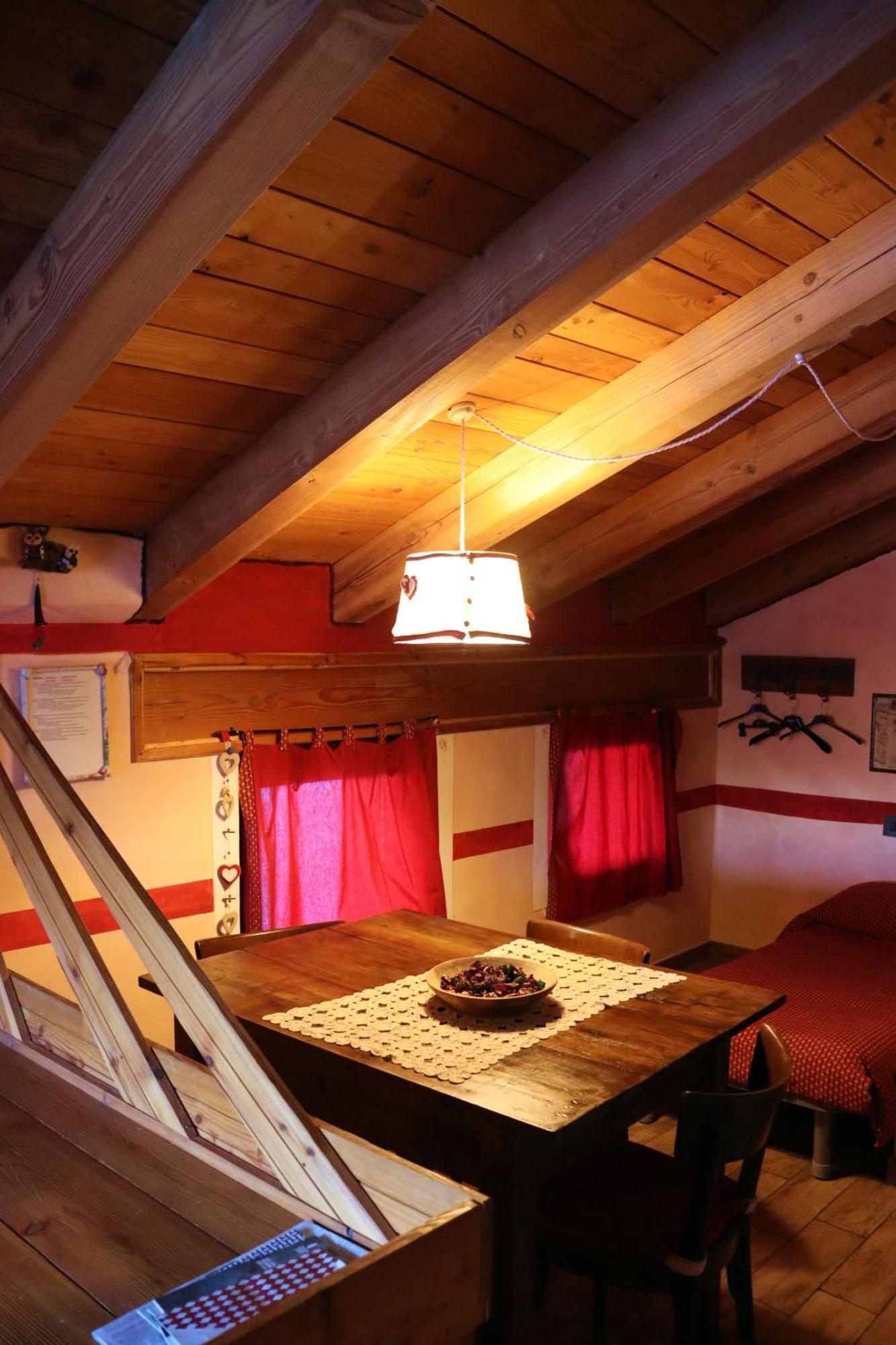Agriturismo B&B Chevres A Cheval Charvensod Luaran gambar