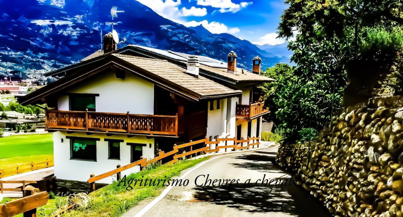 Agriturismo B&B Chevres A Cheval Charvensod Luaran gambar